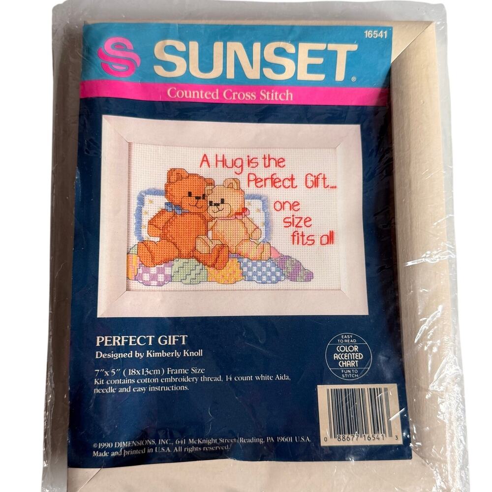 Vintage 1990 Sunset Perfect Gift Teddy Bear Counted Cross Stitch Kit 16541 Frame